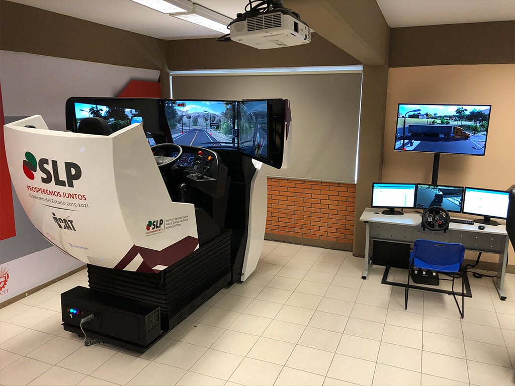 Simulador de Camion en Escuela Nacional de Autotransporte